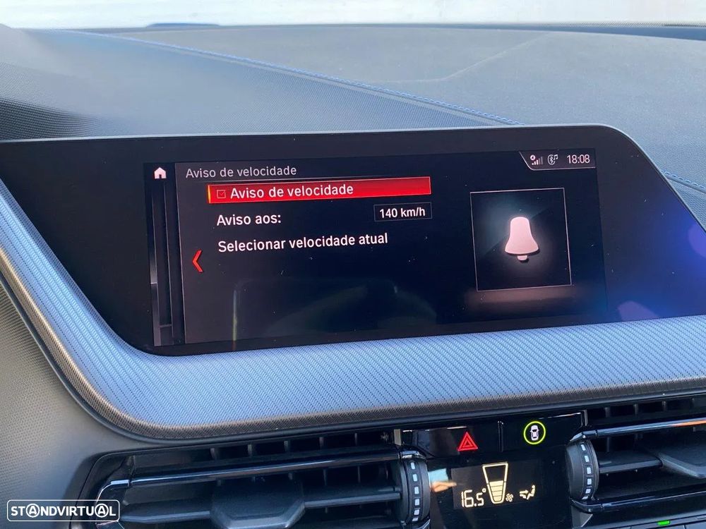 BMW 116 d Pack Desportivo M - 23