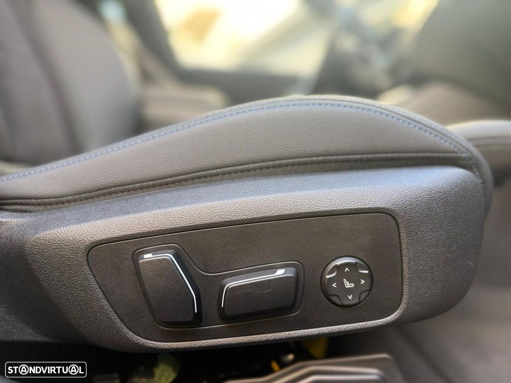 BMW 330 e Touring Pack M Auto - 26