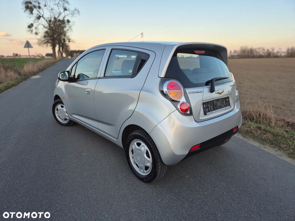 Chevrolet Spark 1.0 LS - 2