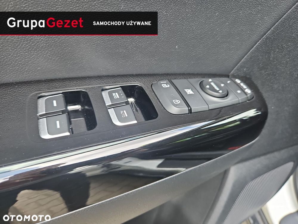 Kia Sportage 1.6 GDI Black Edition 2WD - 19