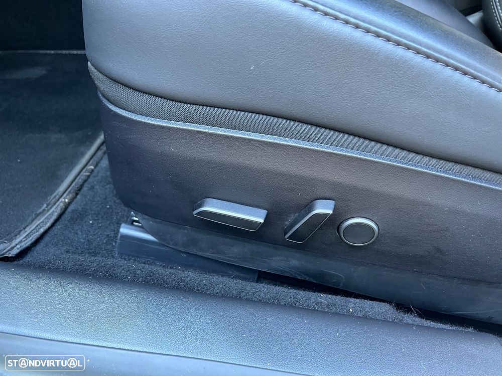 Tesla Model 3 - 14