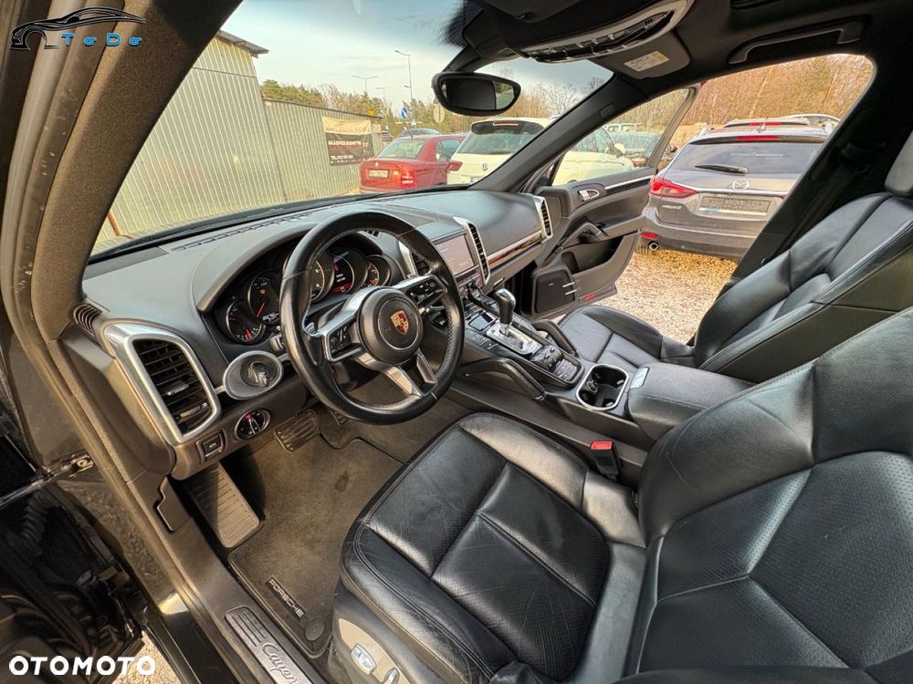 Porsche Cayenne Diesel Platinum Edition - 19