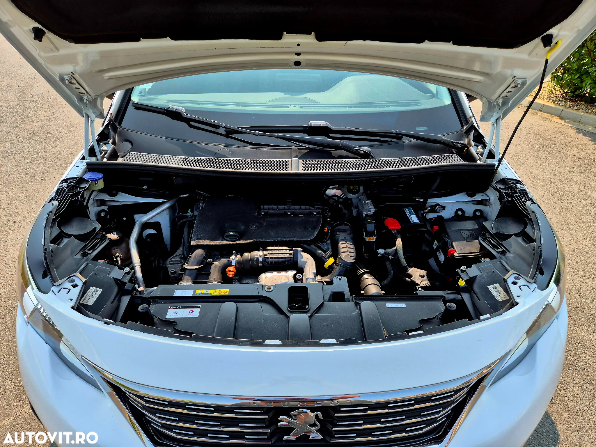Peugeot 5008 1.6 BlueHDI Active - 17