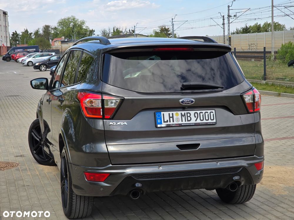 Ford Kuga 2.0 TDCi 4x4 ST-Line - 10