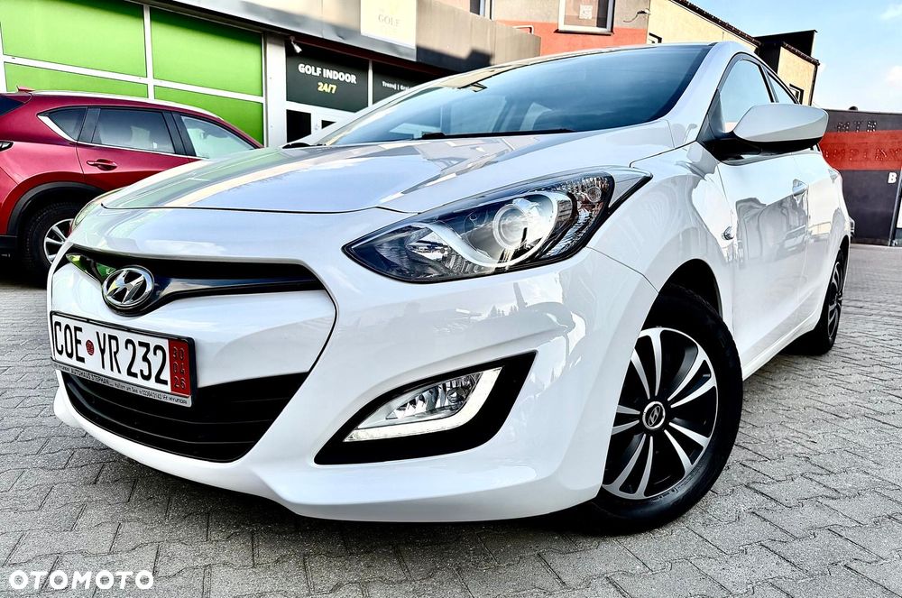 Hyundai i30 1.4 Premium - 19