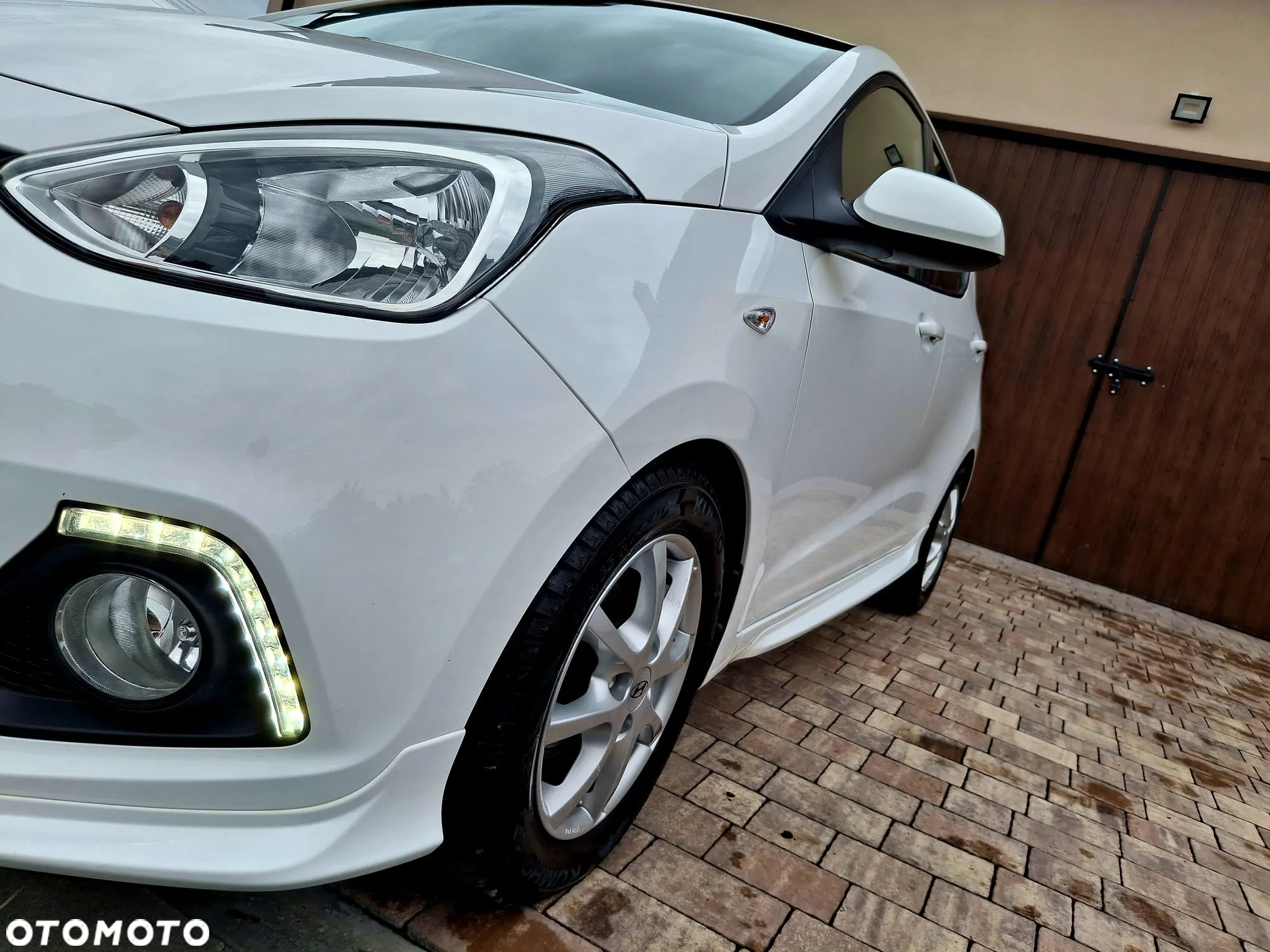 Hyundai i10 1.2 Sport - 11