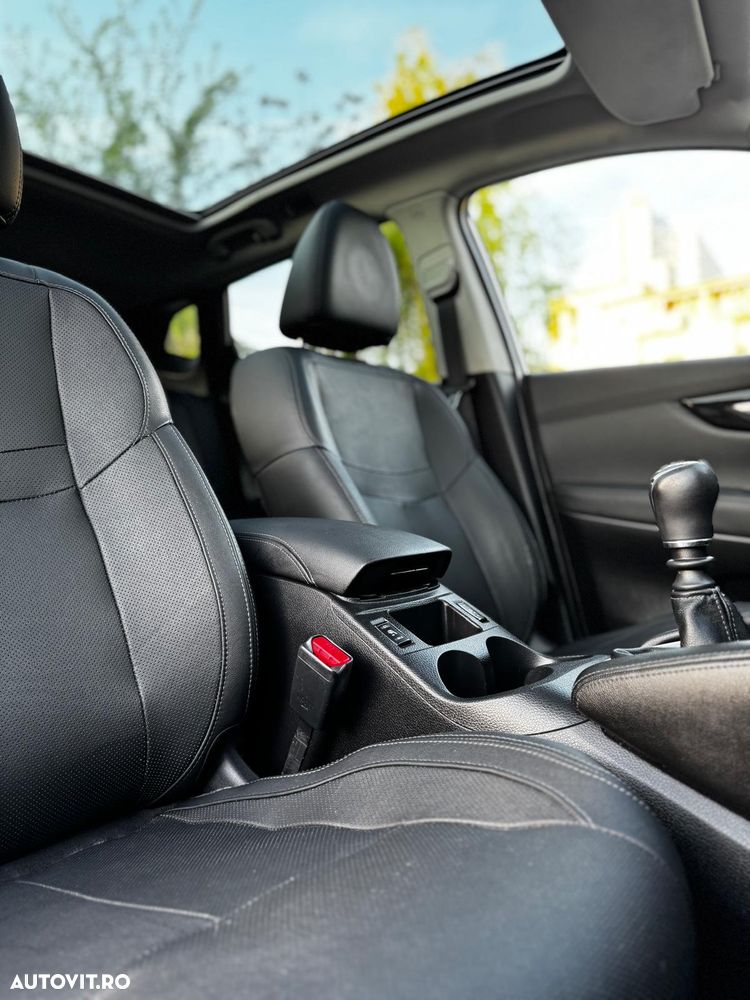 Nissan Qashqai 1.5 DCI TEKNA - 19