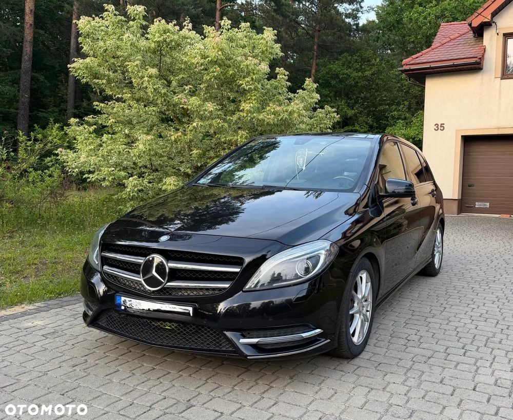 Mercedes-Benz Klasa B 200 CDI (BlueEFFICIENCY) - 1