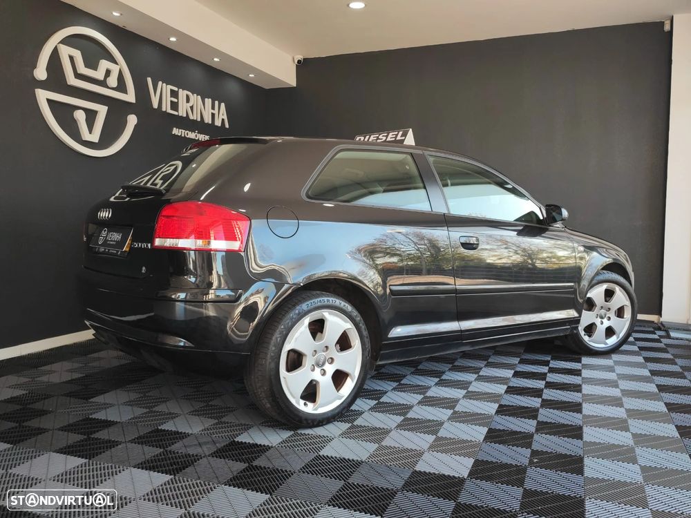 Audi A3 2.0 TDI Ambiente - 11