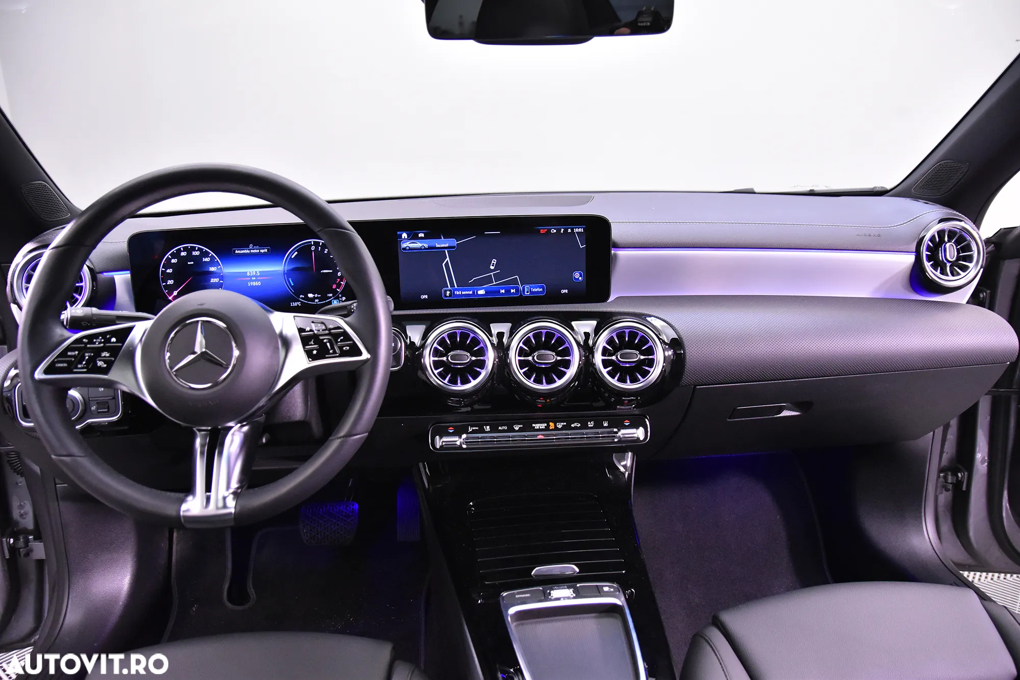 Mercedes-Benz CLA - 9