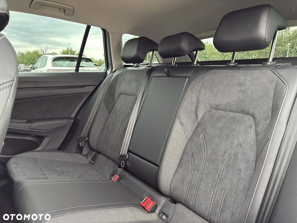 Volkswagen Golf - 7