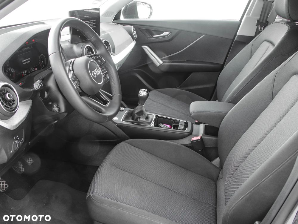 Audi Q2 30 TFSI Advanced - 10