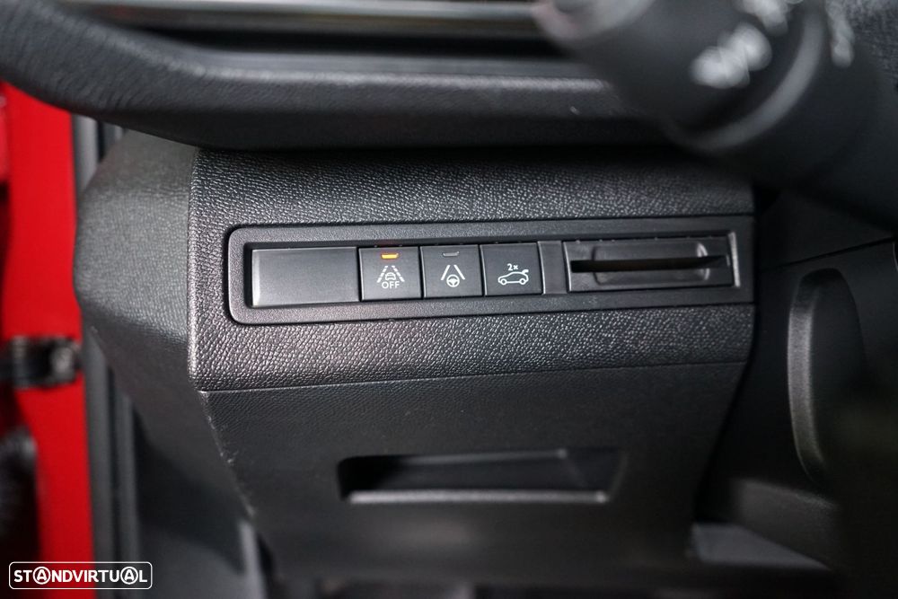 Peugeot 3008 1.2 PureTech GT EAT8 - 32