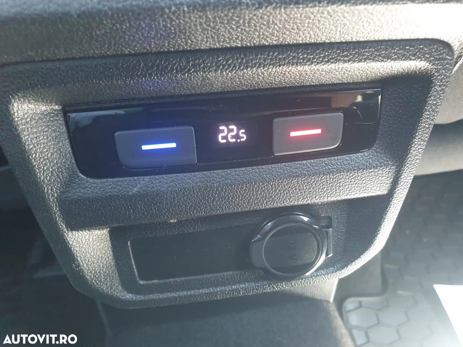 Volkswagen Tiguan 2.0 TDI SCR DSG 4Motion Life - 27