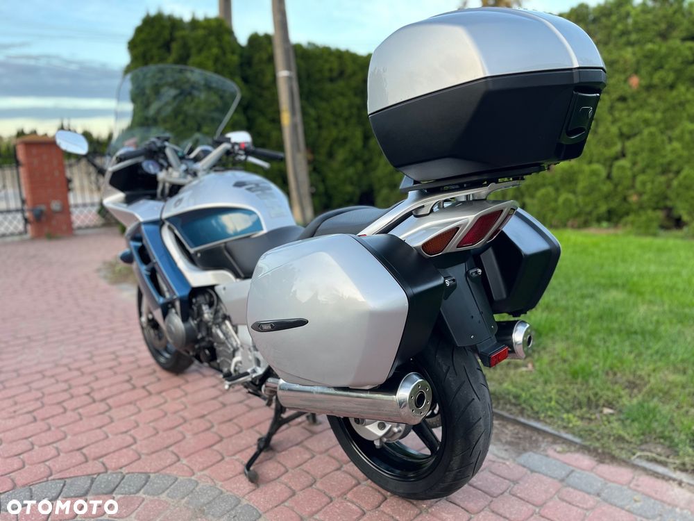 Yamaha FJR - 11