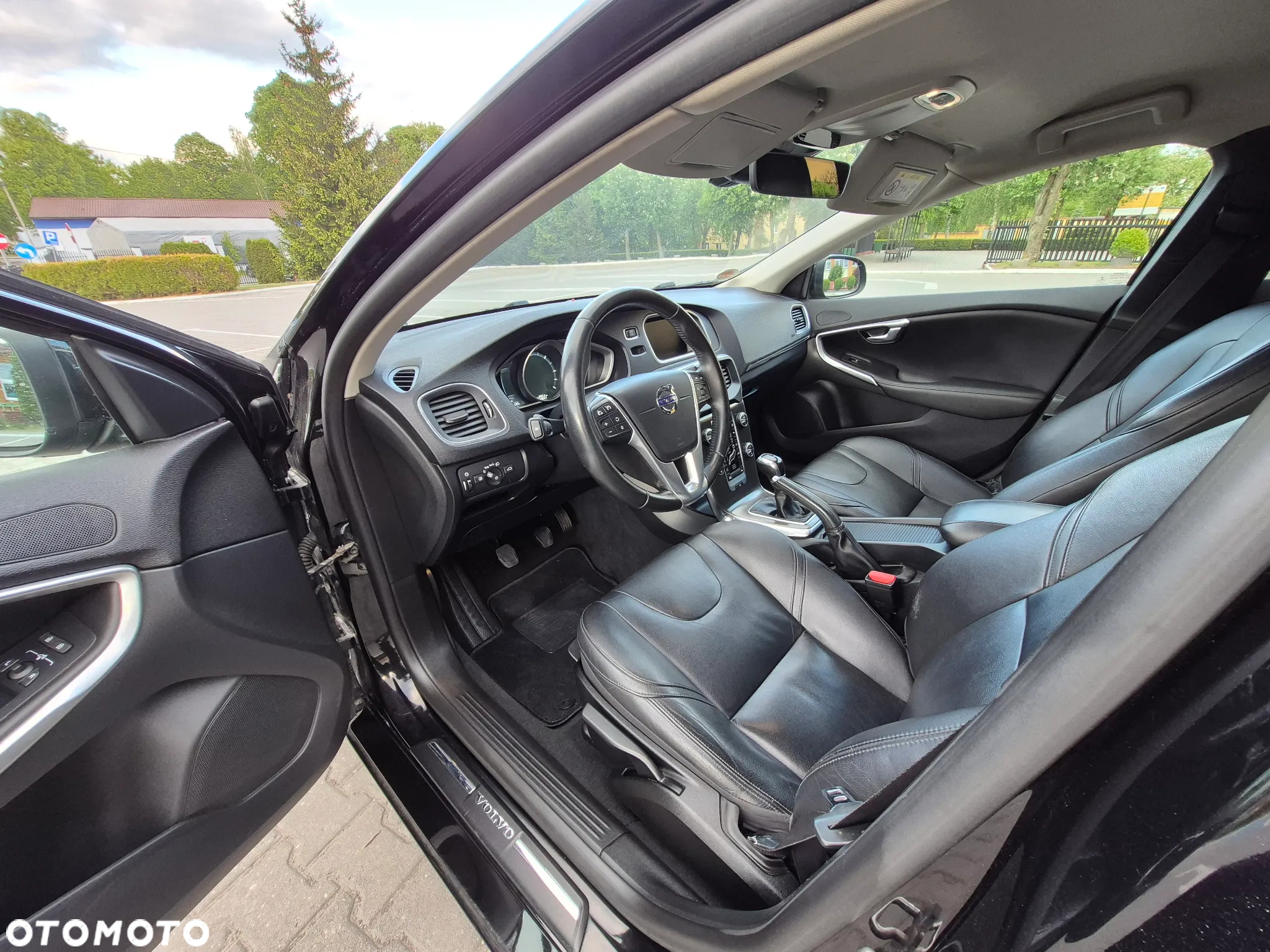 Volvo V40 D2 Drive-E Summum - 17