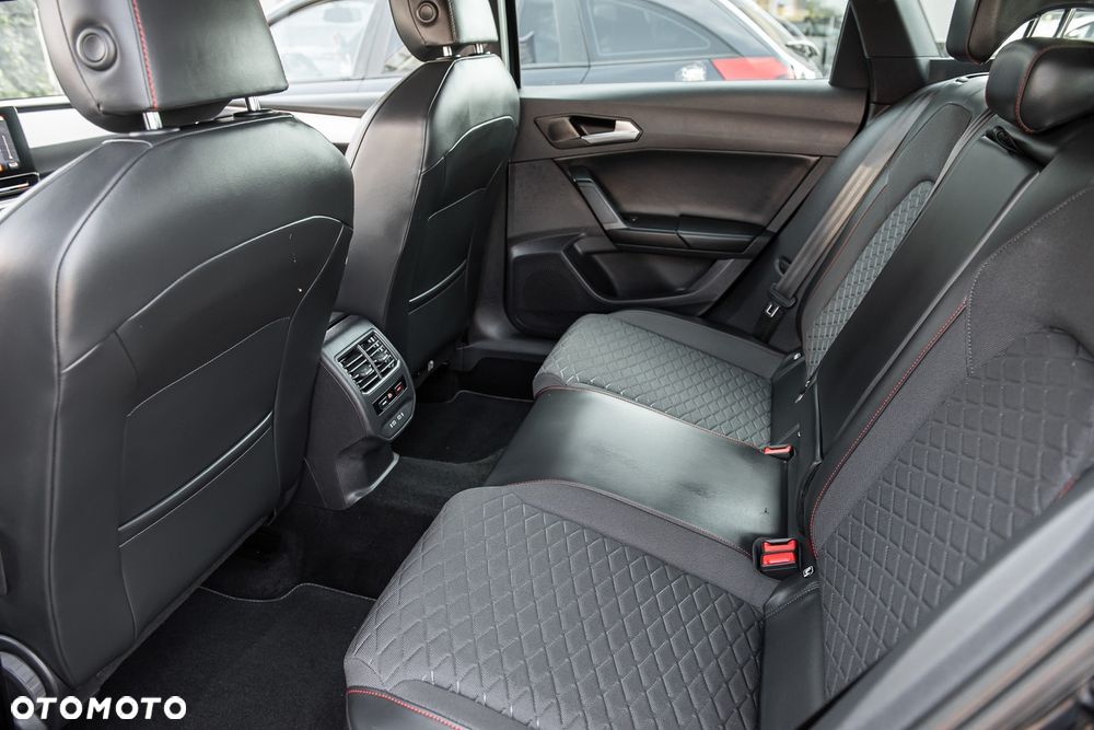 Seat Leon Sportstourer 1.5 eTSI ACT OPF DSG FR - 28