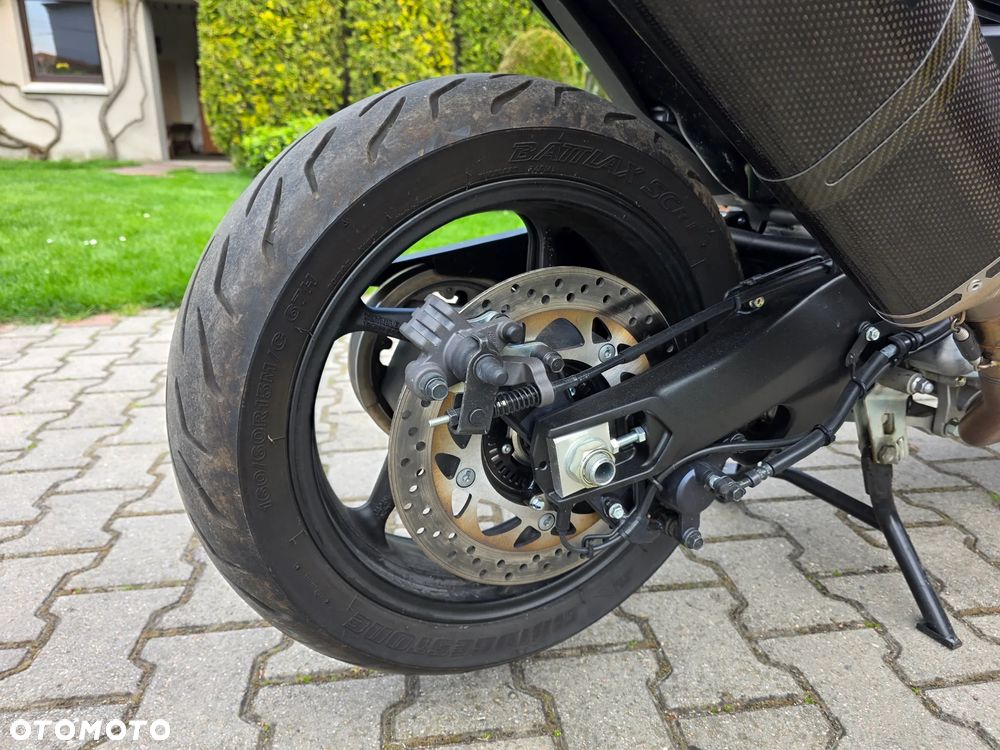 Yamaha Tmax - 16