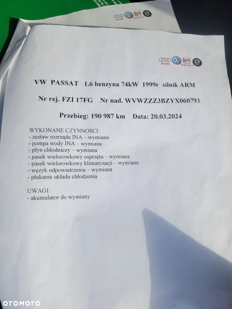 Volkswagen Passat 1.6 Comfortline - 19