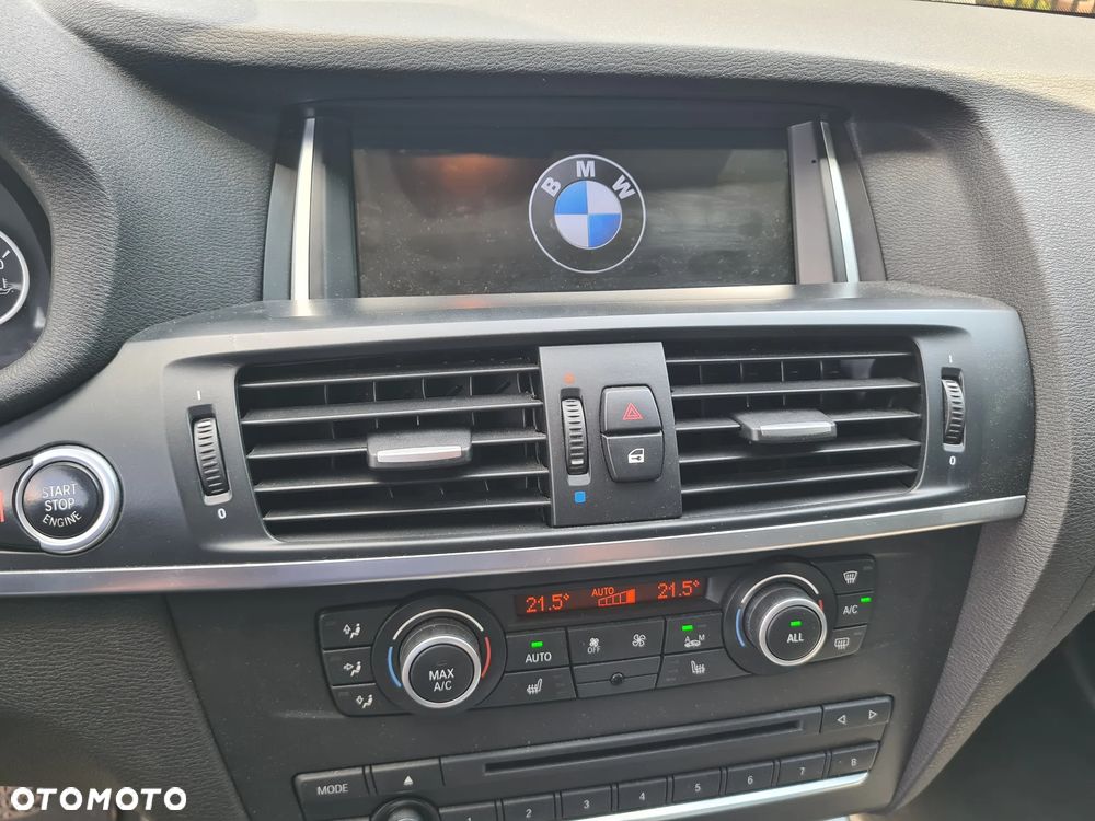 BMW X3 xDrive20d - 23