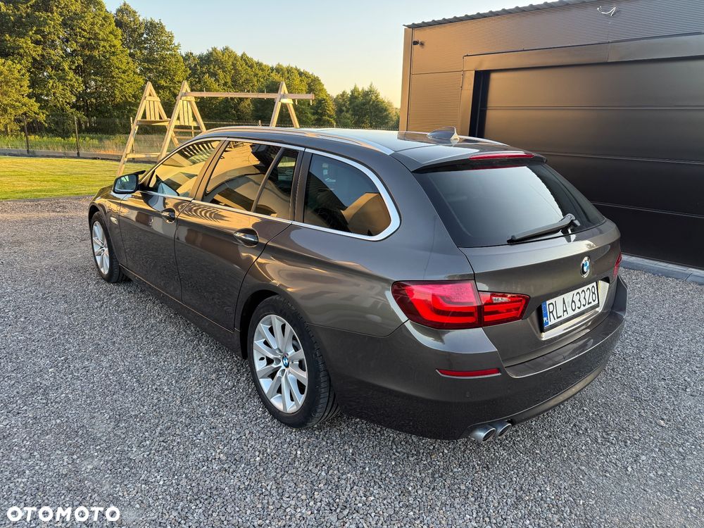 BMW Seria 5 520d Luxury Line - 4