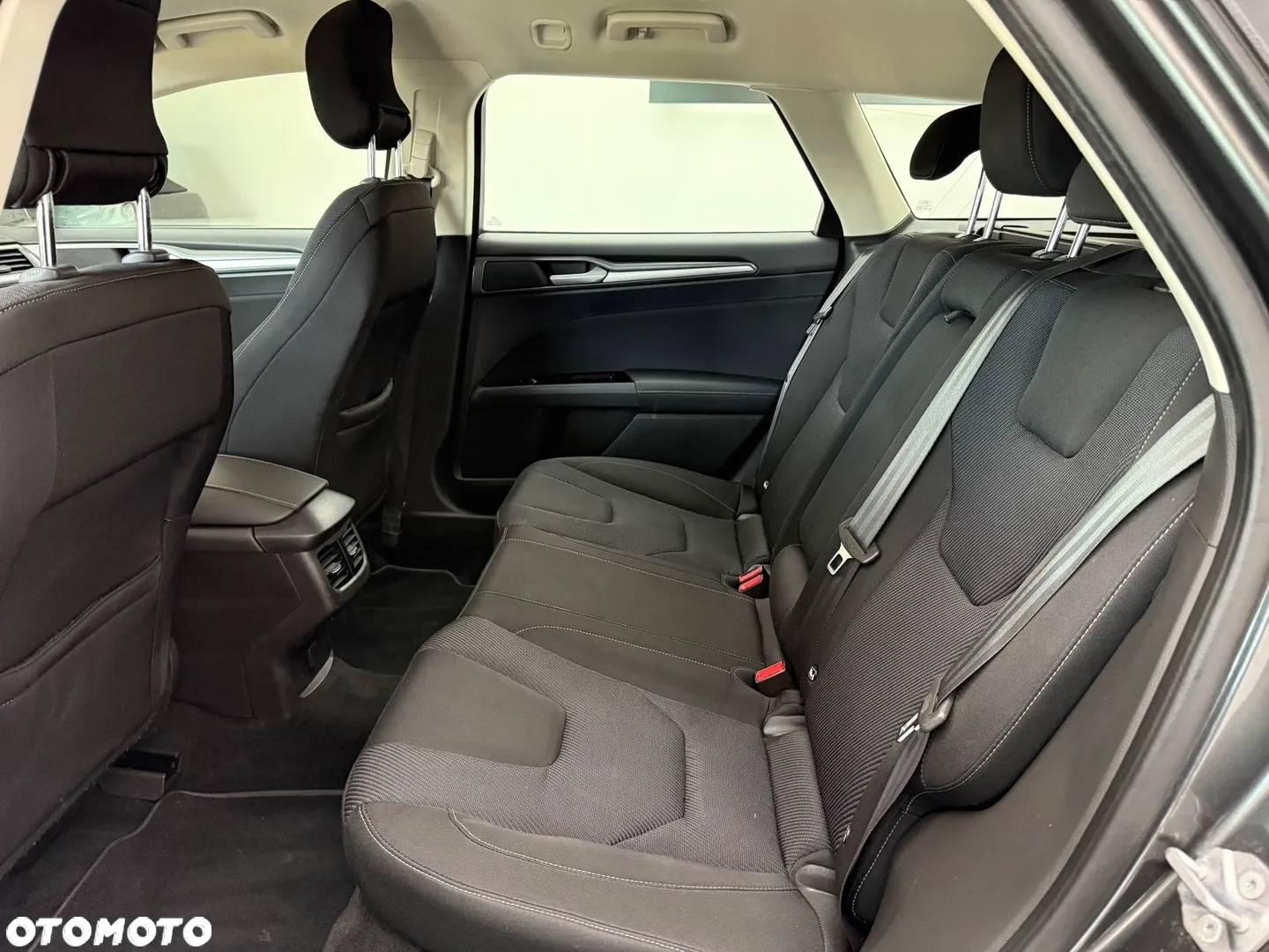Ford Mondeo 2.0 TDCi Titanium - 20