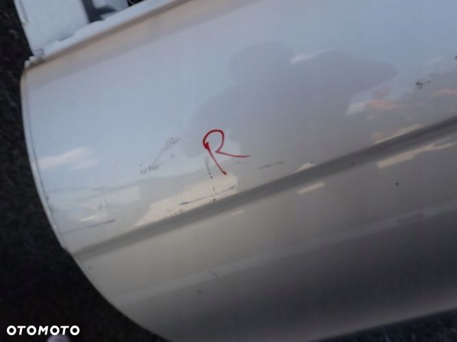 MERCEDES W204 204 C-KLASA SEDAN drzwi lewe tylne tył - 6