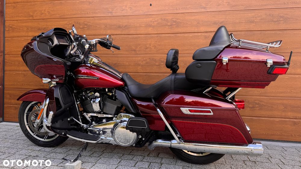 Harley-Davidson Touring Road Glide - 4