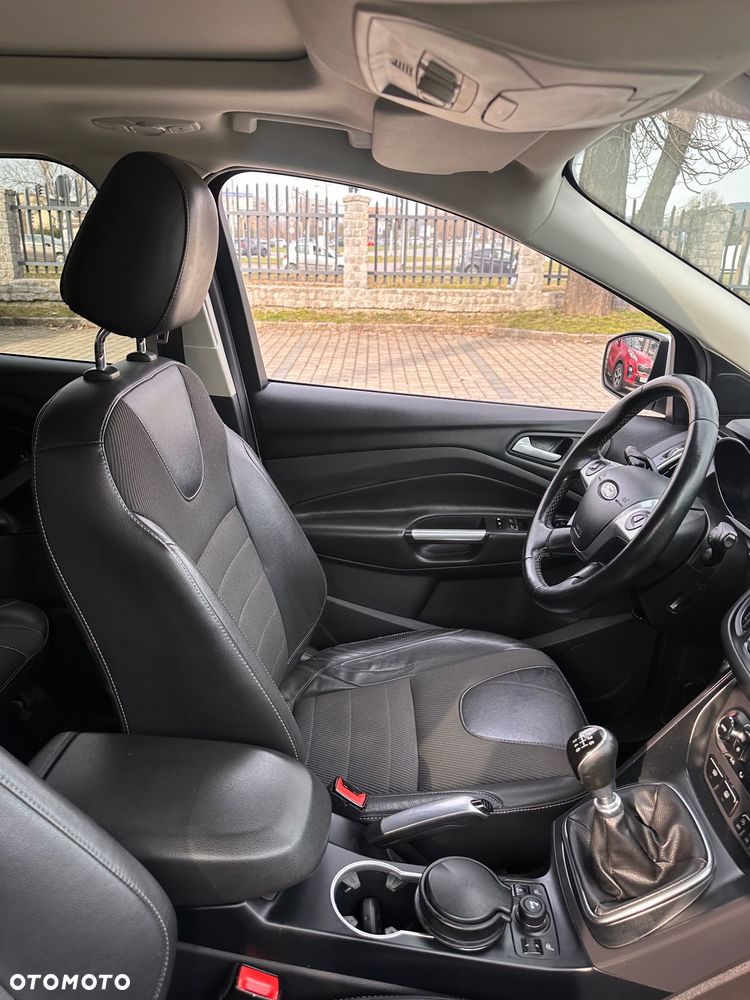 Ford Kuga 2.0 TDCi 4x4 Individual - 22