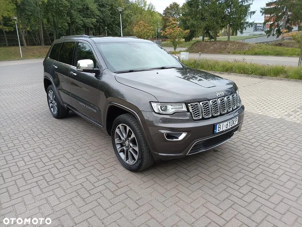 Jeep Grand Cherokee - 8