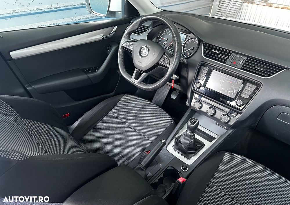 Skoda Octavia 1.6 TDI (Green tec) Ambition - 16