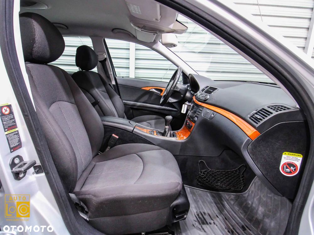 Mercedes-Benz Klasa E 200 Kompressor Avantgarde - 9