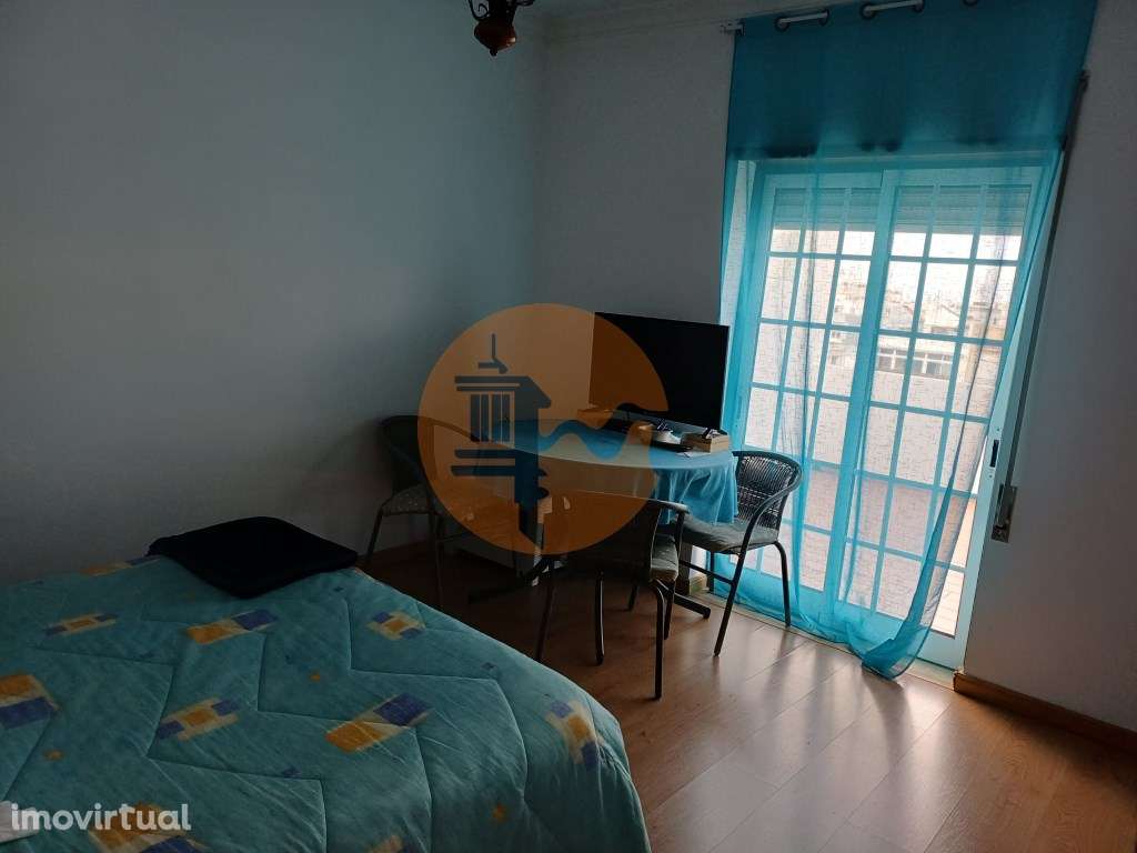 Apartamento T1 +1 Anual com magnifico terraço no centro de Vila Rea... - Grande imagem: 5/16