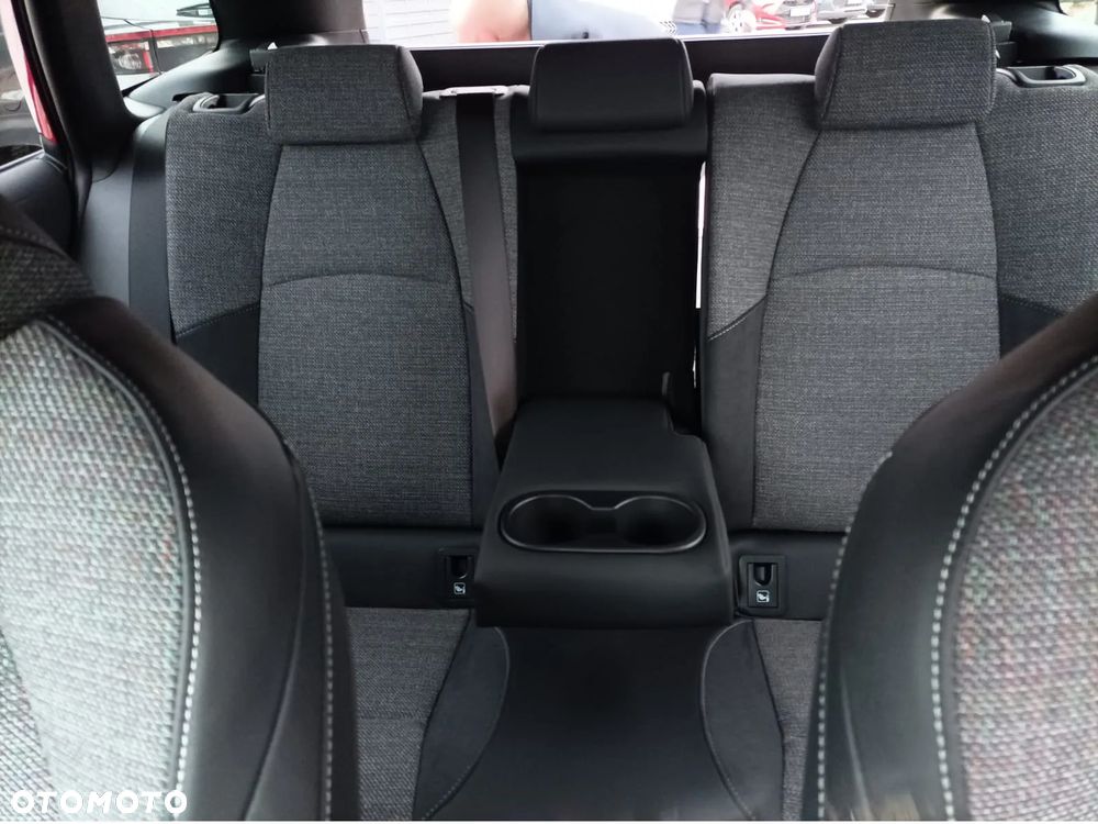 Toyota Corolla 2.0 Hybrid Style - 29
