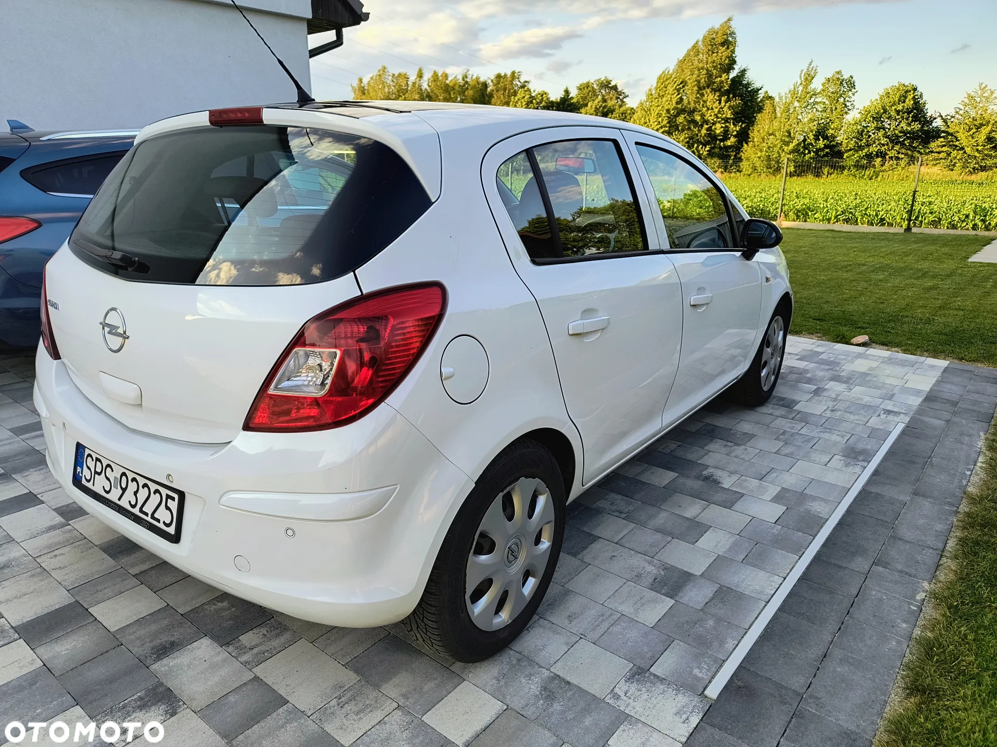 Opel Corsa 1.4 16V Enjoy - 4