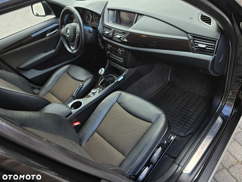BMW X1 sDrive20i xLine - 21