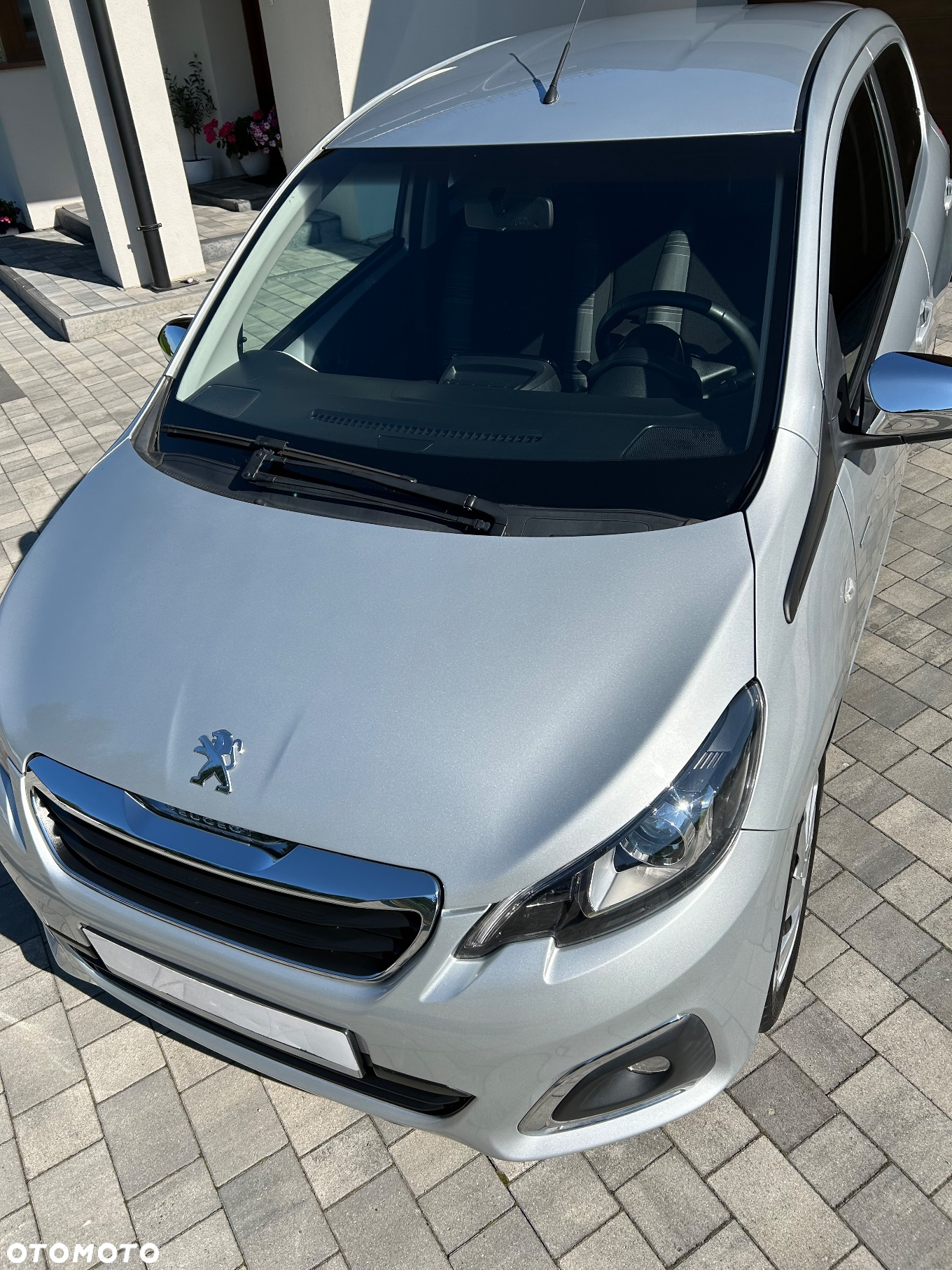 Peugeot 108 - 10