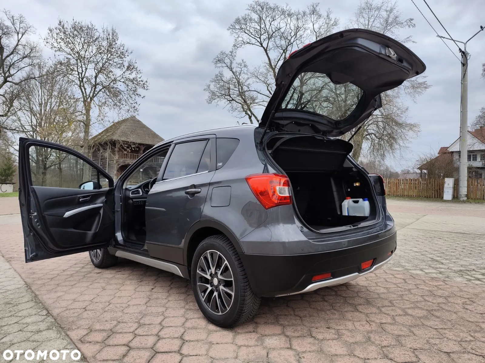 Suzuki SX4 - 3