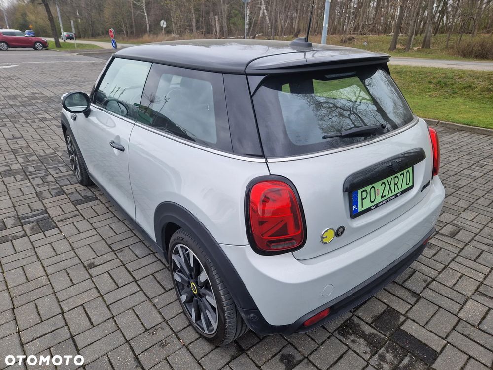 MINI Cooper SE Electric Trim - 3