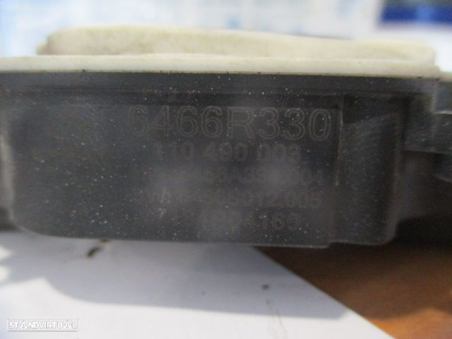 Motor Da Comporta De Sofagem 110490003  6466R330 RENAULT CLIO 4 SW 2017 1.5DCI 90CV 5P CINZA RENAULT CLIO 4 FASE 1 2016 1.5DCI 75CV 5P BRANCO - 3