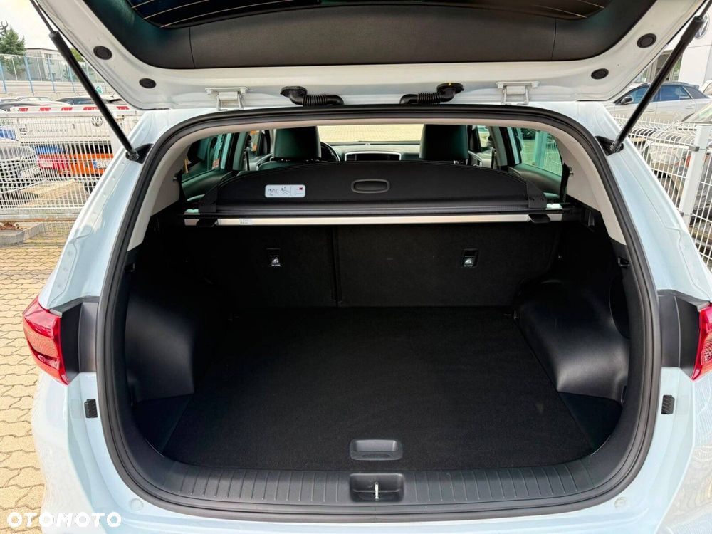 Kia Sportage 1.6 T-GDI Black Edition 2WD DCT - 10