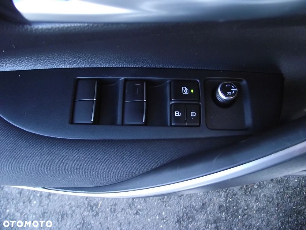 Toyota Corolla 1.8 Hybrid Active - 21