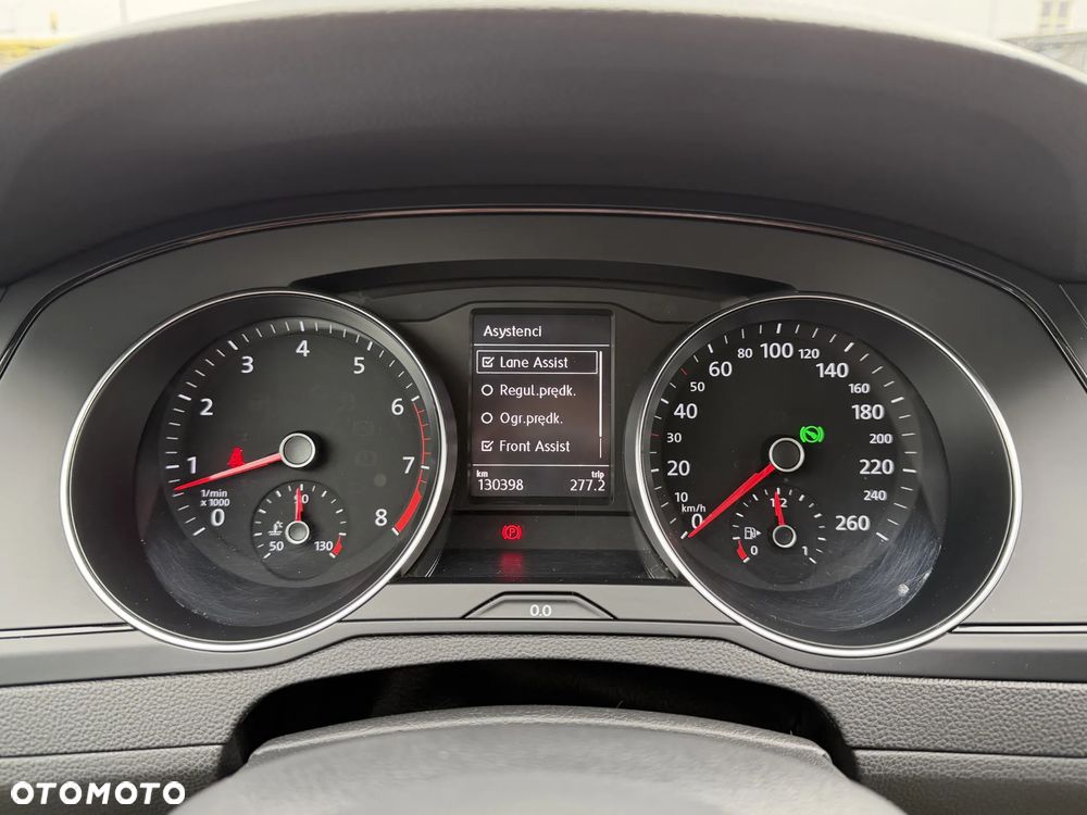 Volkswagen Passat 1.5 TSI EVO Business DSG - 24