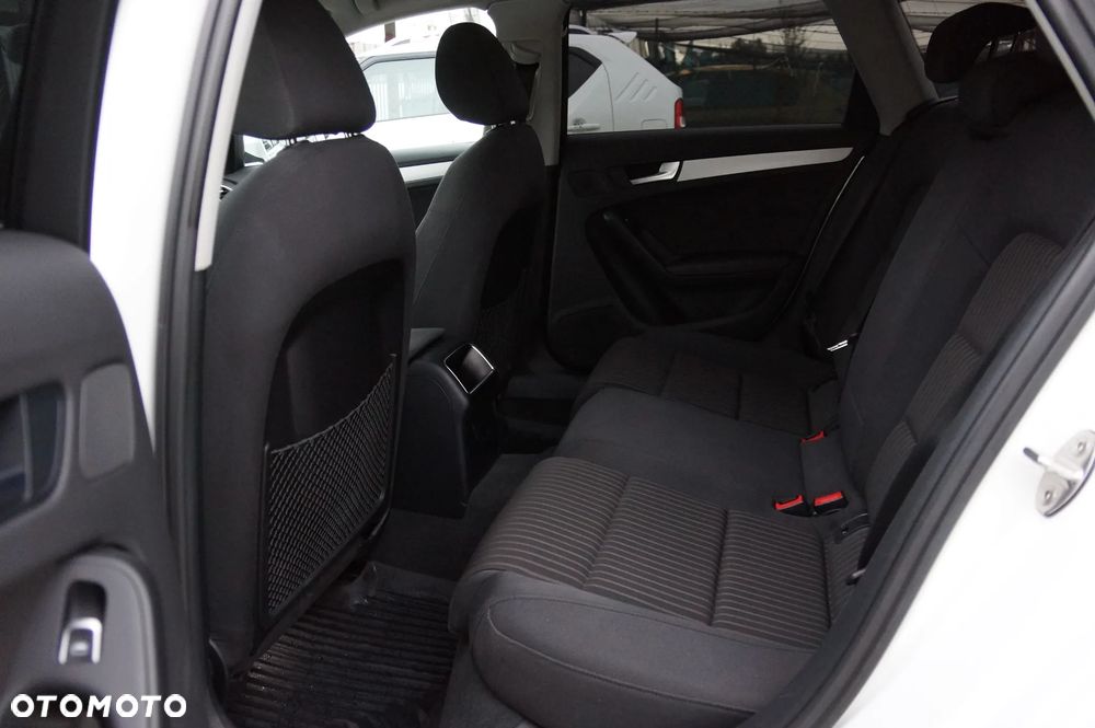 Audi A4 Avant 2.0 TDI clean diesel Quattro - 28