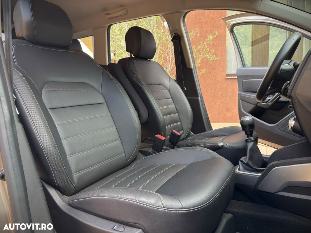 Dacia Duster 1.5 dCi 4x4 Prestige - 11