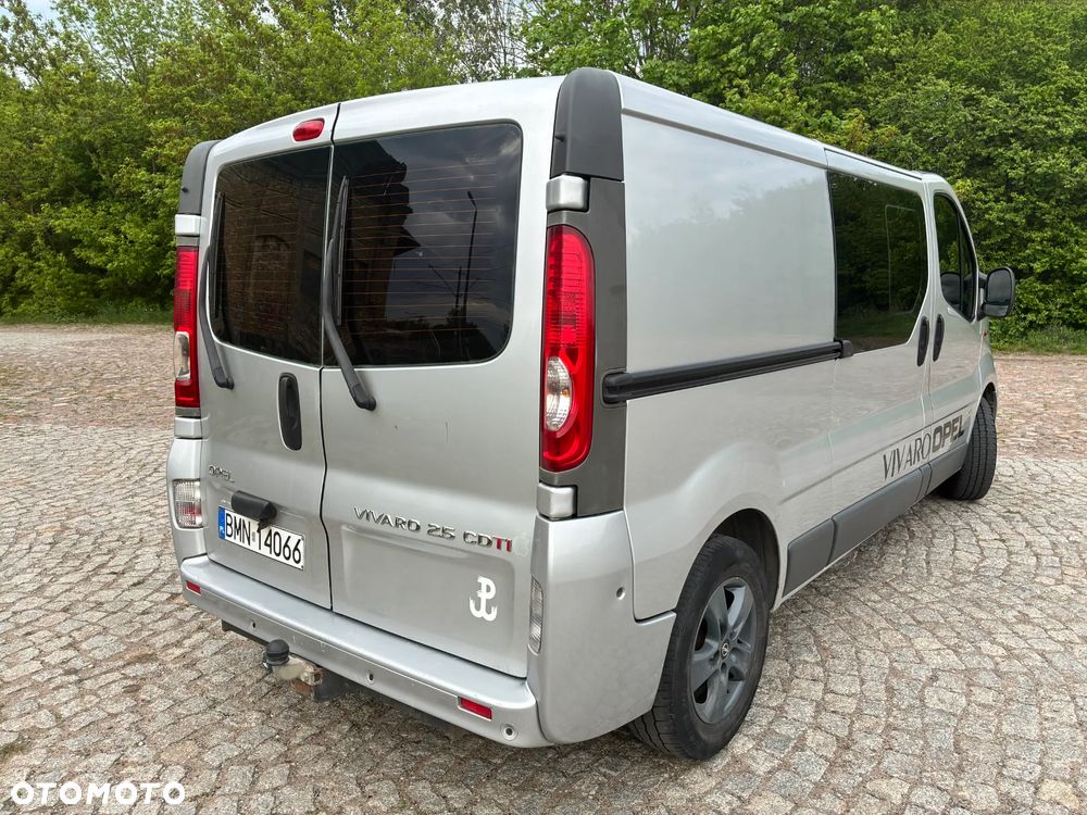 Opel Vivaro - 4