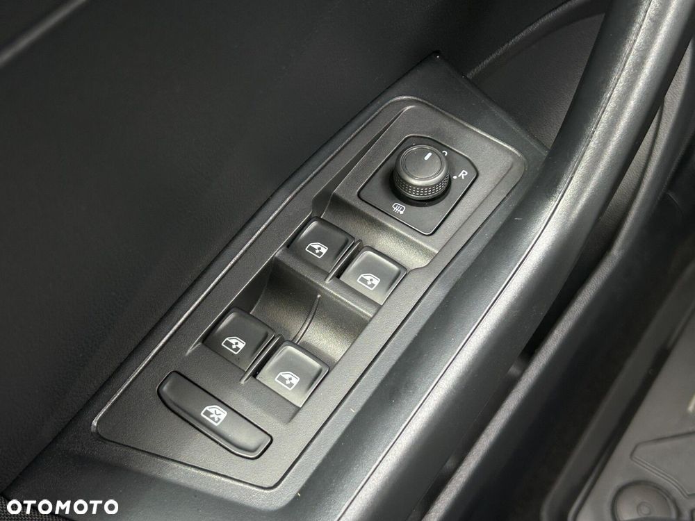 Volkswagen T-Roc 1.0 TSI - 19