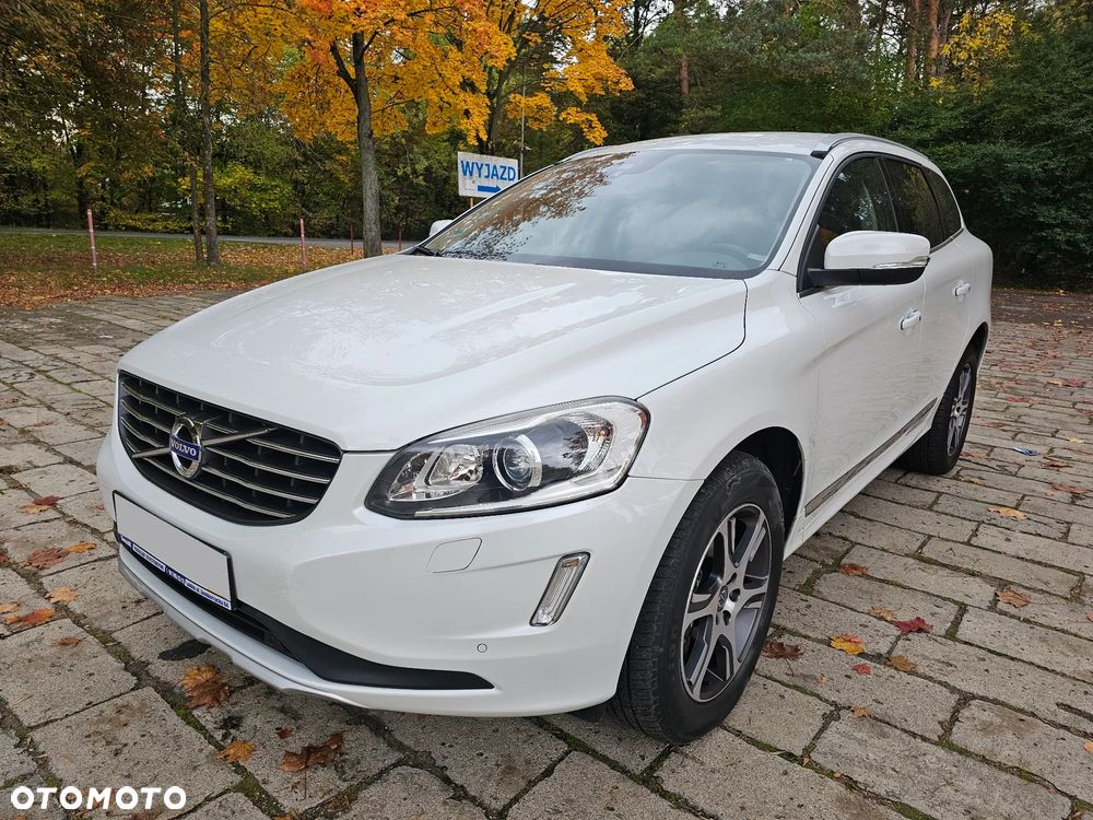 Volvo XC 60 D4 AWD Geartronic Summum - 1