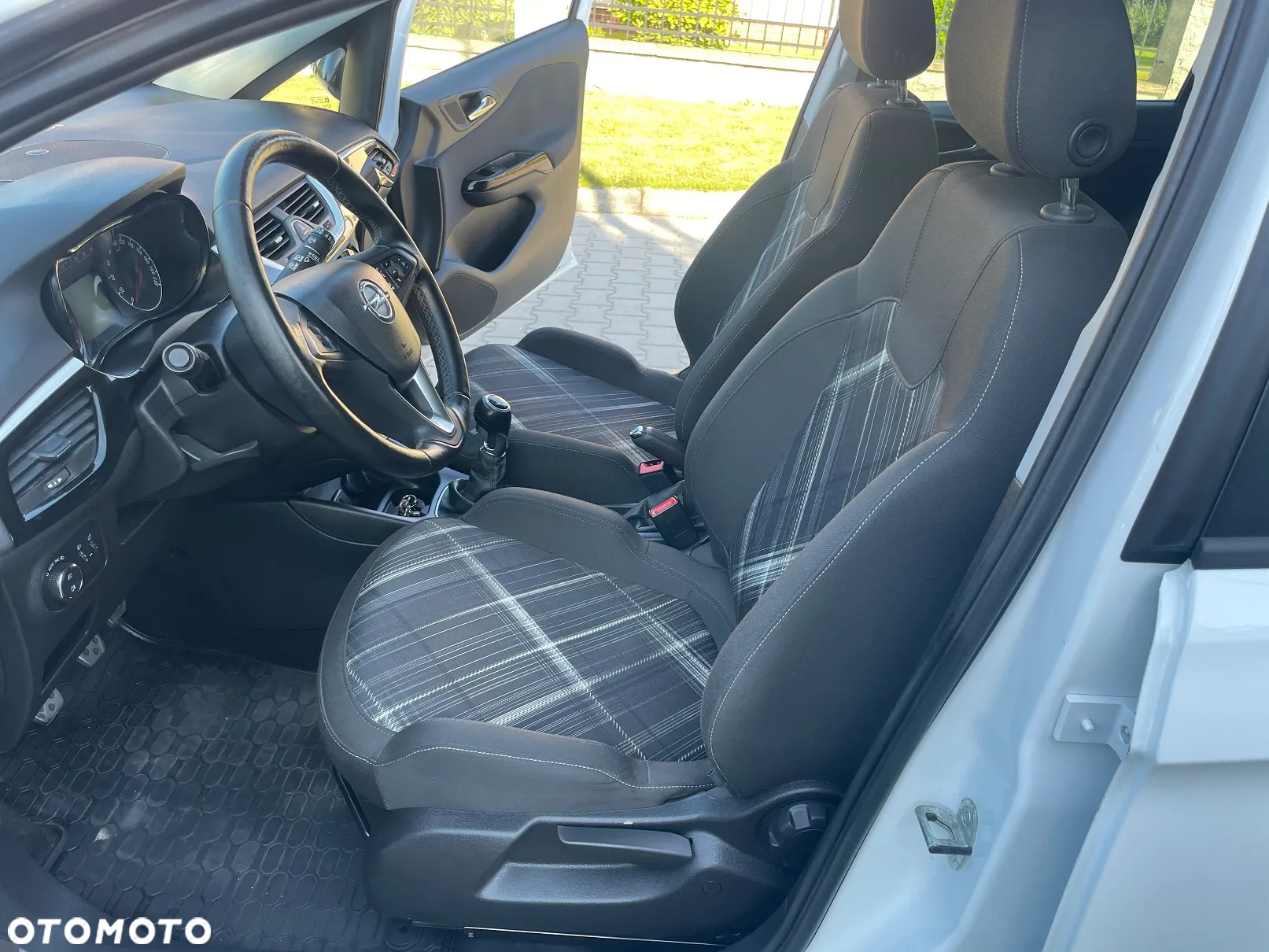 Opel Corsa 1.4 Start/Stop Active - 16