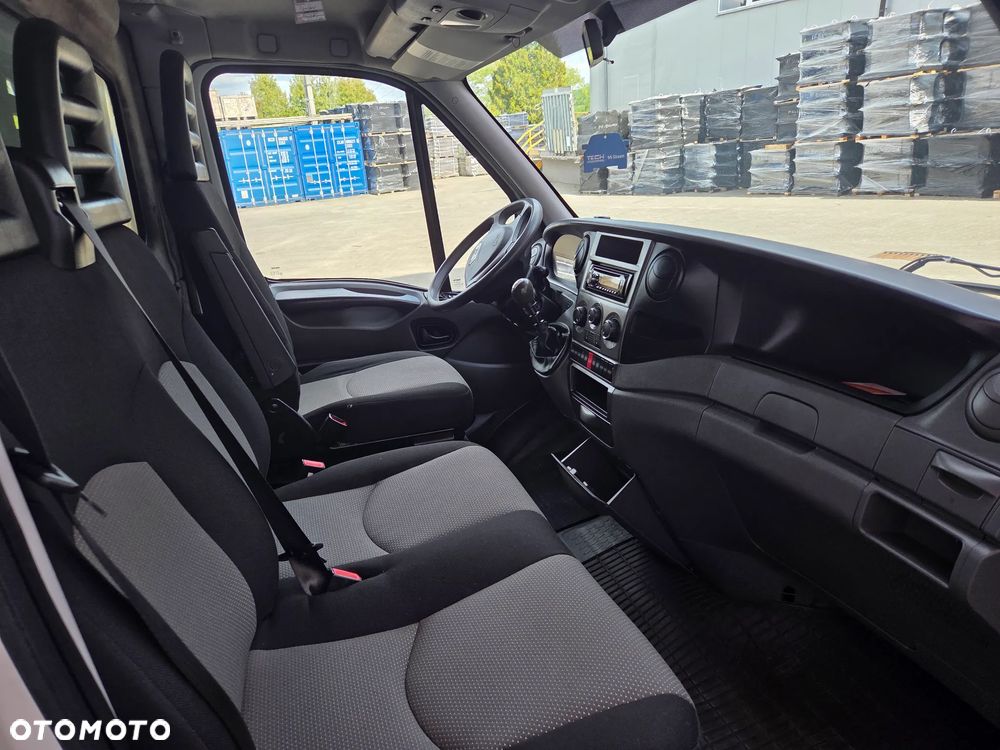 Iveco 50C35 - 11